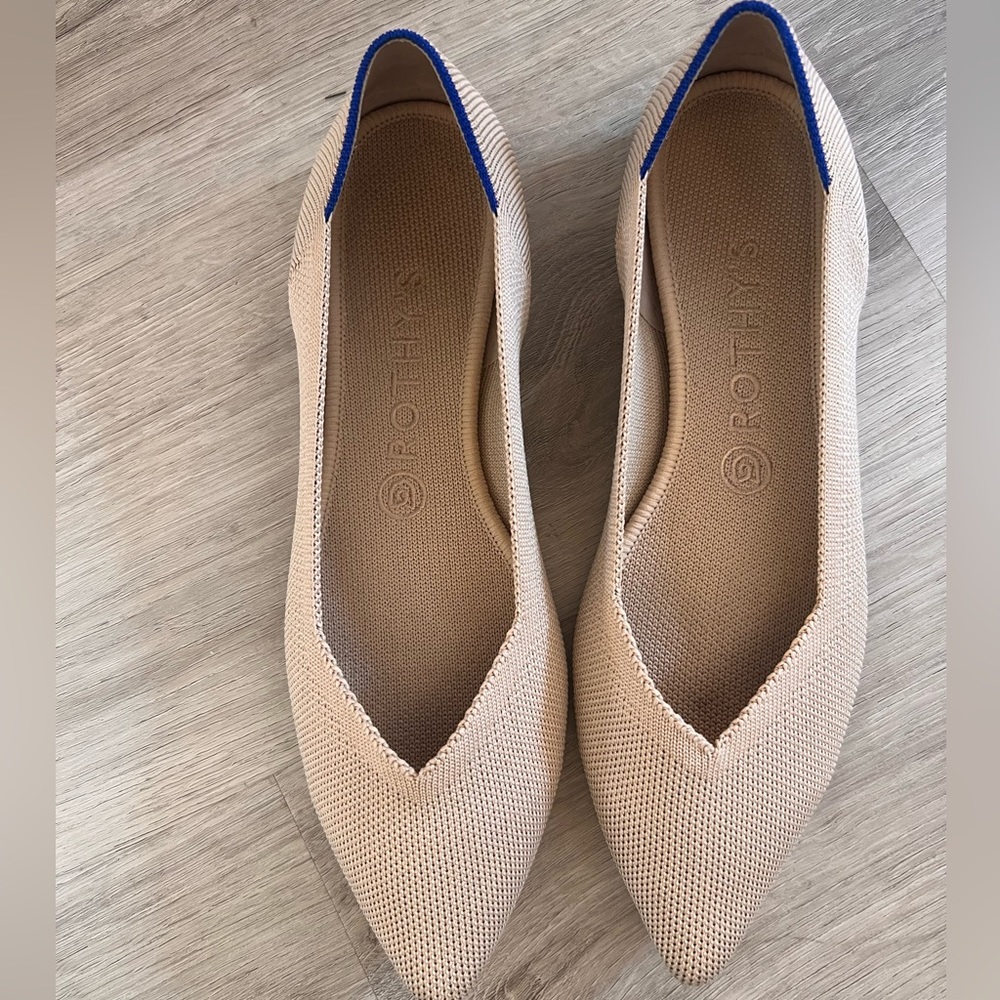 Rothy’s The Point Flat, HoneyComb Size 9